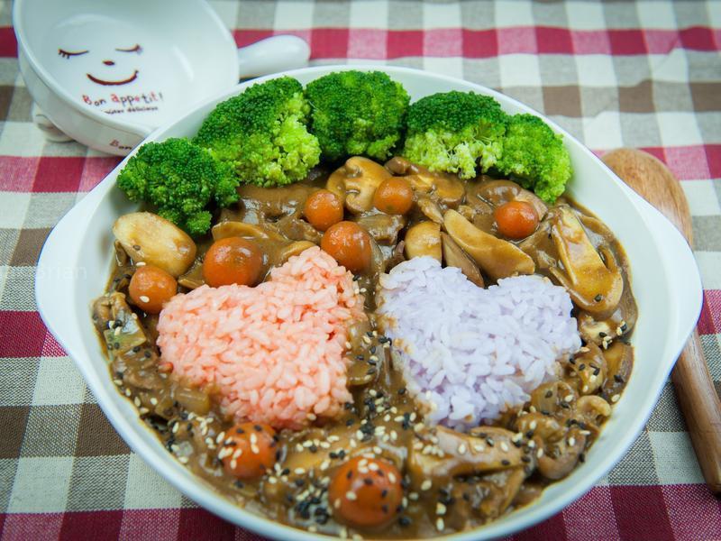 菌菇羊肉咖哩饭的做法