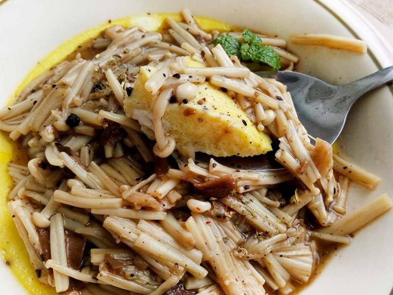 �ں�������������������