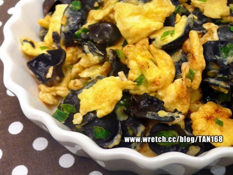 葱花木耳炒蛋【8】的做法