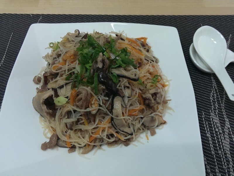 ��LEKUE�����ϵ�С���˿���׷۵�����