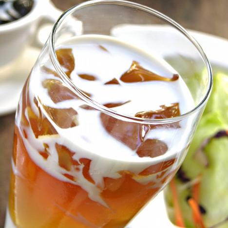 ���Ǻ���足������