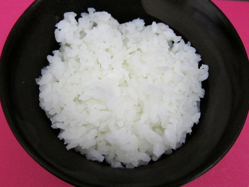 �����ʹ���˿�Ƿ�������