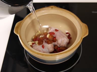 ��轹�Բ��չ��������