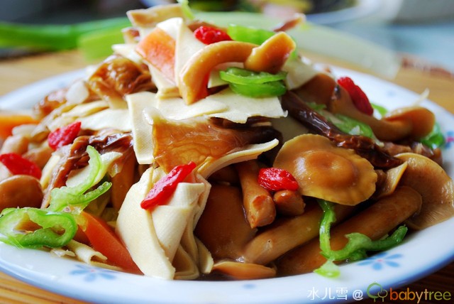 ��һ����ʳ�л���Ģ������