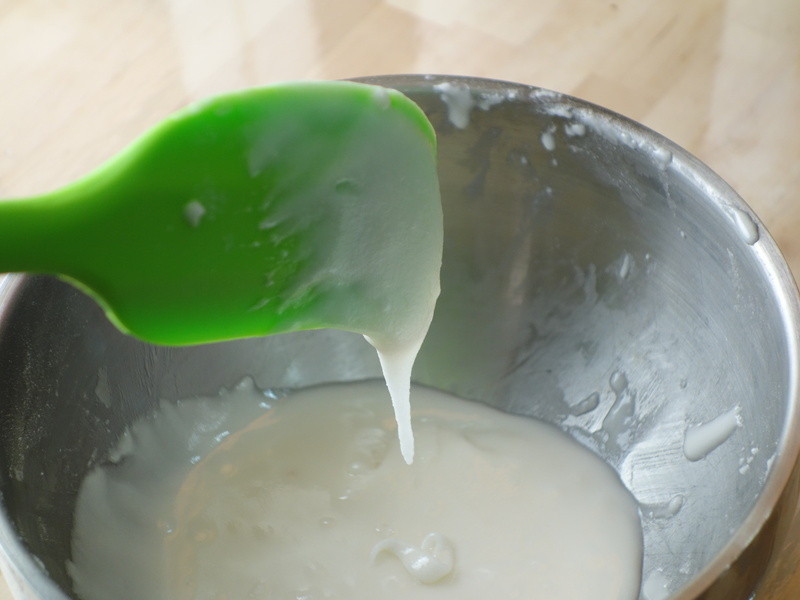 �򵥰���� ���ӵ����ϵ���˪����ʾ��Ӱ��������