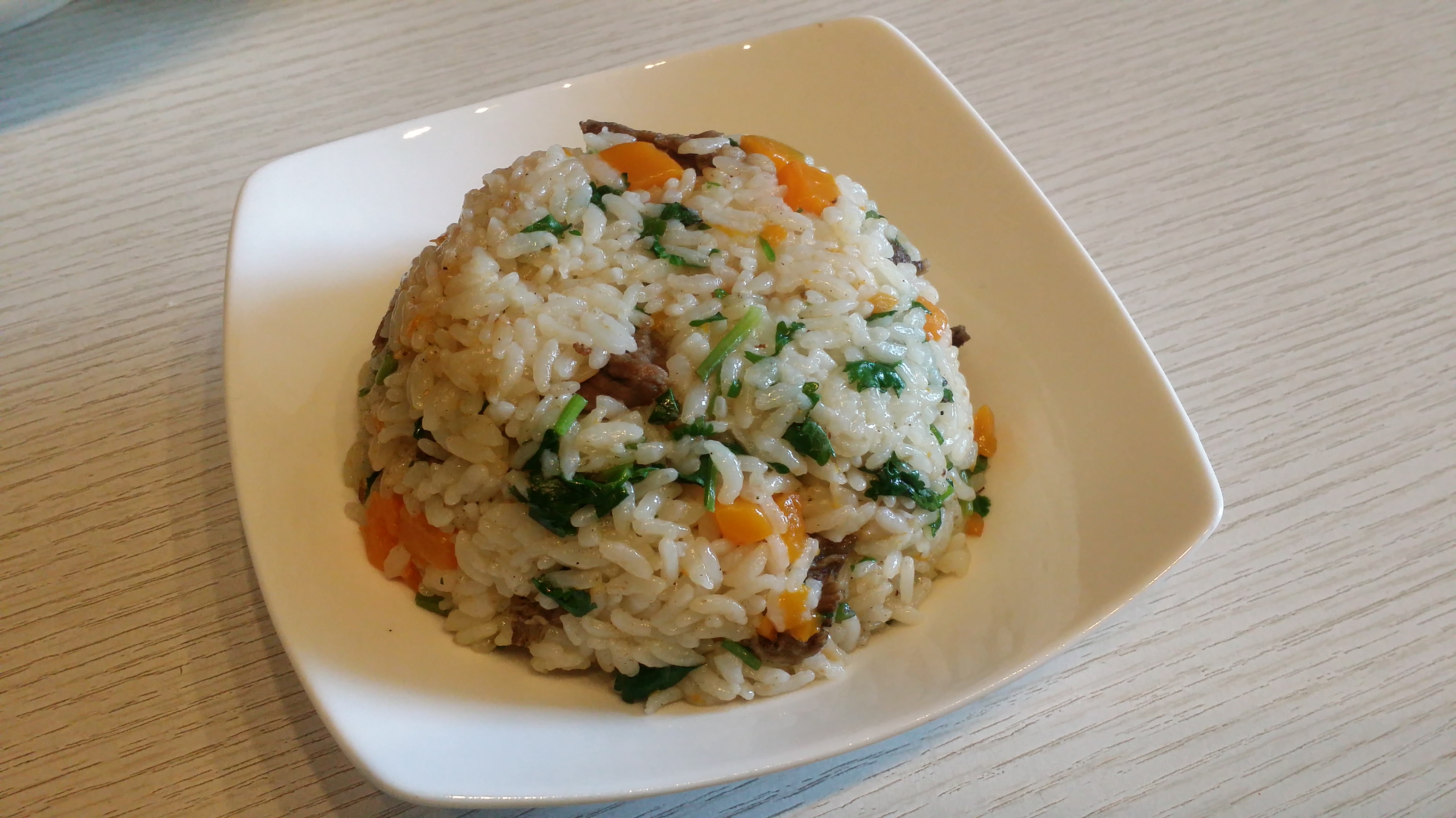 胡萝卜羊肉饭的做法