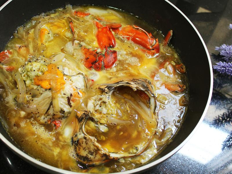 �ں��������з������