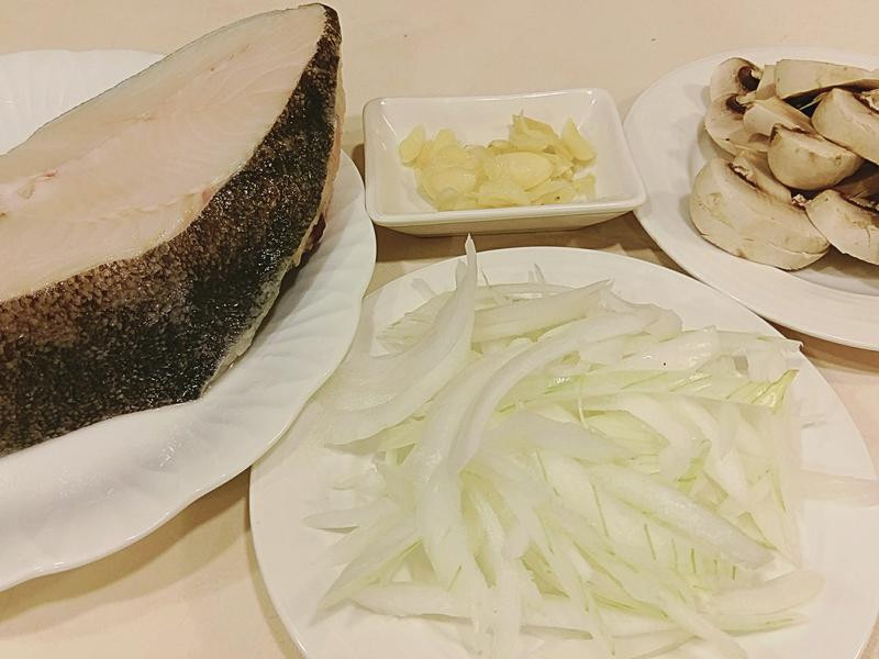 �ں������������