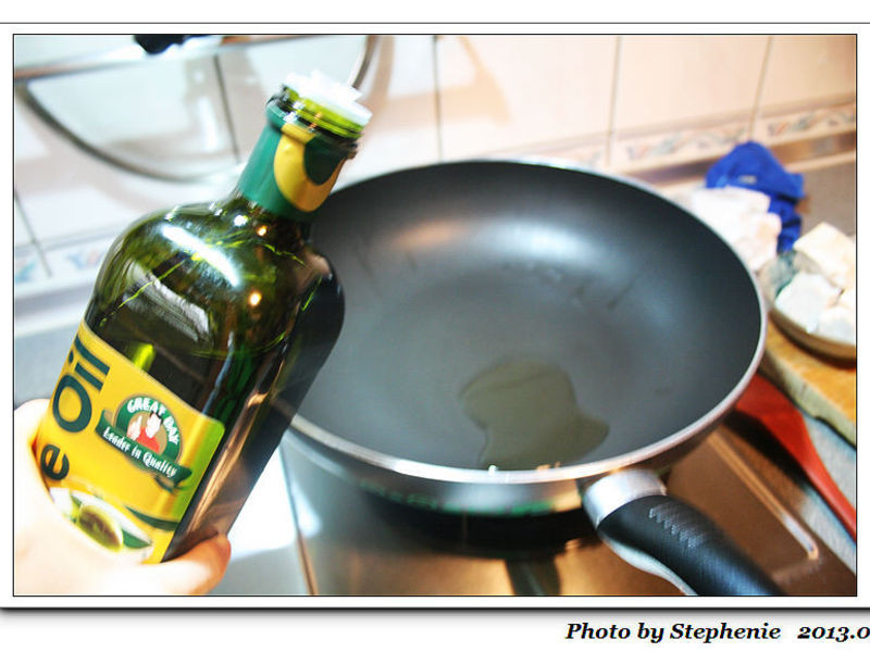 {�����һ�������}�����������񼦵�����