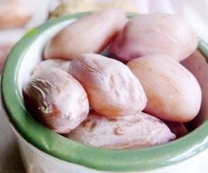 微波花生的做法