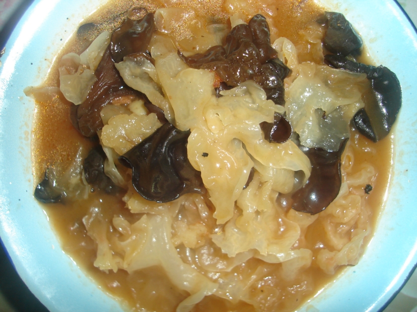 �ڰ�ľ����������