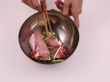 �ҳ��Źǵ�����