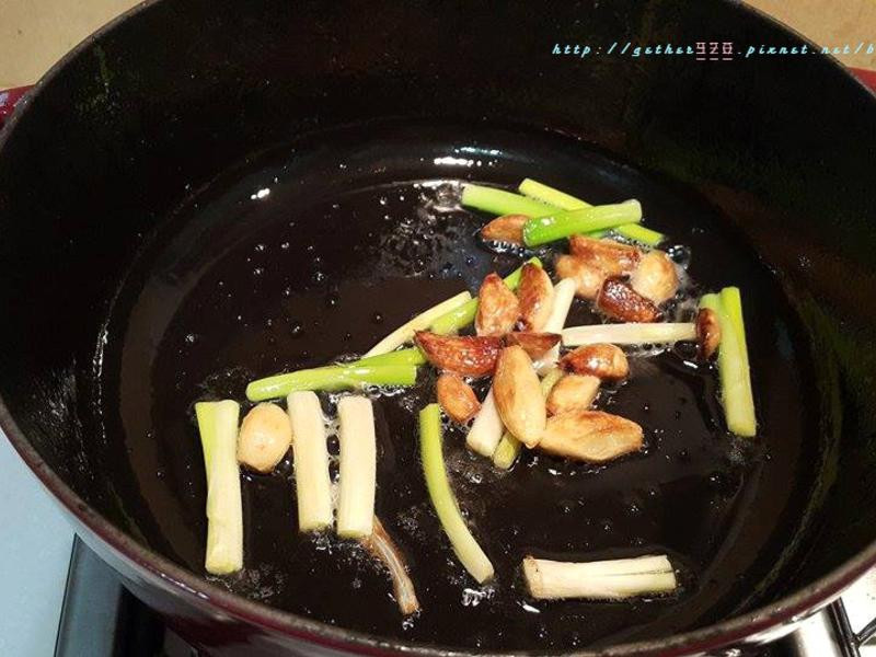 ���պں���±�Ź� Staub������������