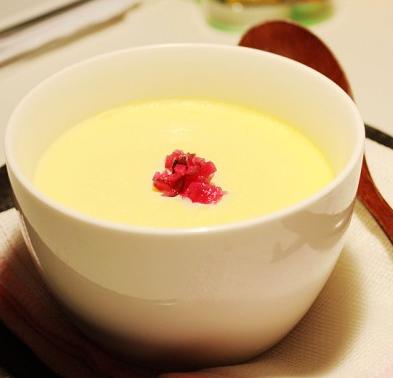 如何蒸出毫无瑕疵的鸡蛋羹呢【蒸蛋羹】的做法