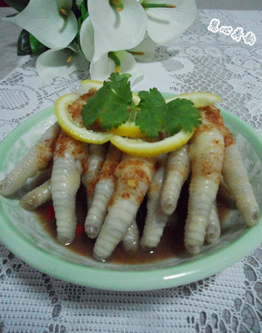 话梅柠檬渍冰脆凤爪的做法