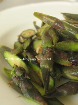 芝麻酱蒜蓉紫芦笋的做法