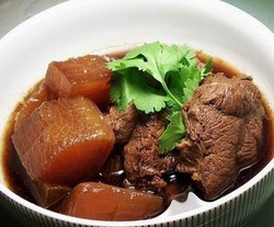 多汤版红烧牛腱的做法