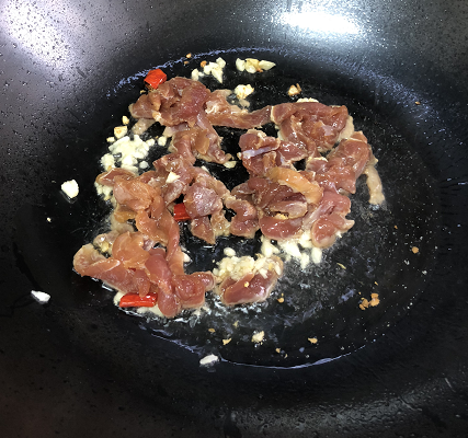 ������������۲����⳴�Ϻ���ɵ�����