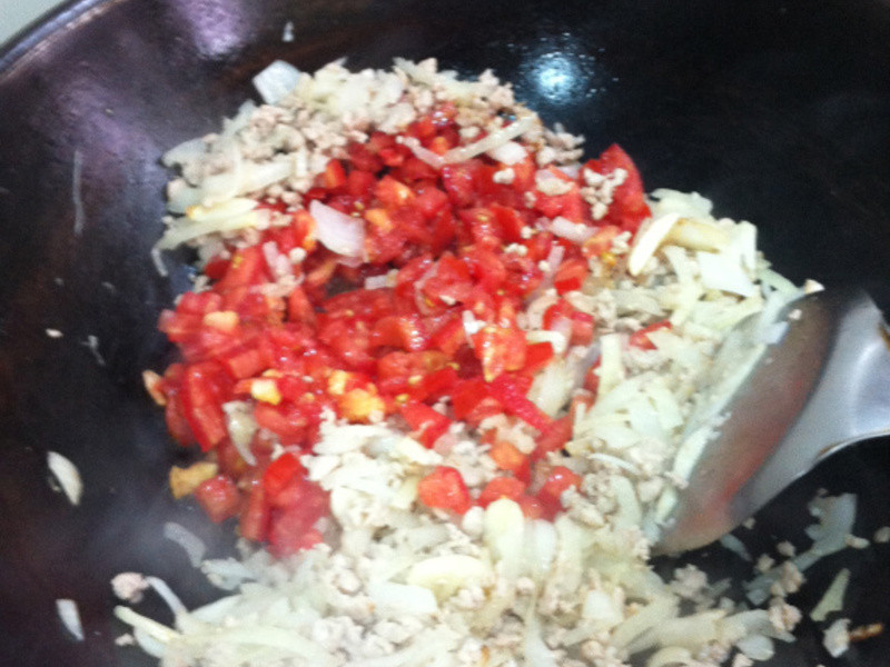 �h��ެ������������������