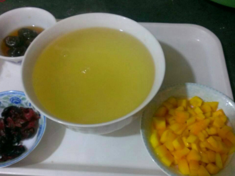 �ͷ���ɫ�ʹ���������