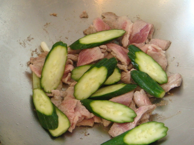 �ݲ����������