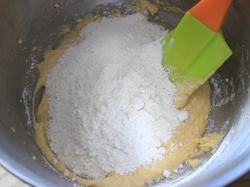 ���׻���˾����_С��ʳ�õ�����