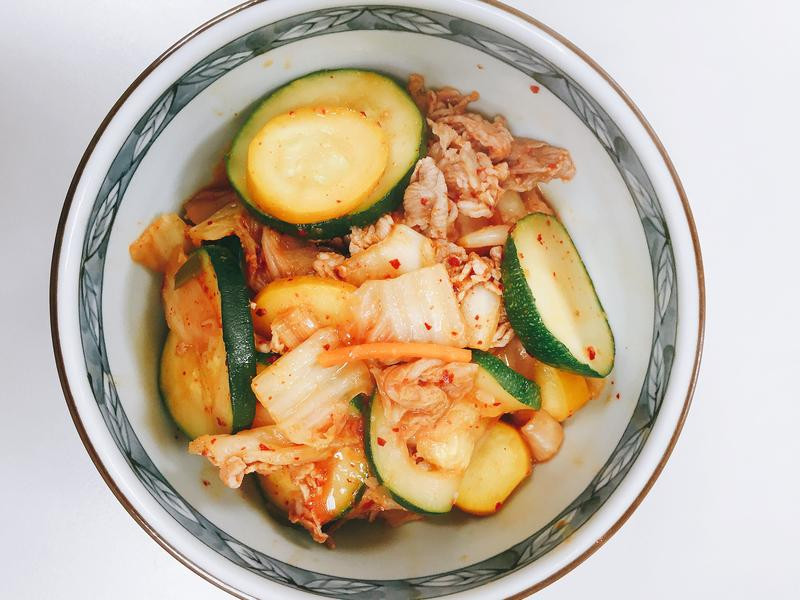 �ݲ�������ڹϵ�����