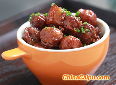 虎皮蛋焖红烧肉的做法