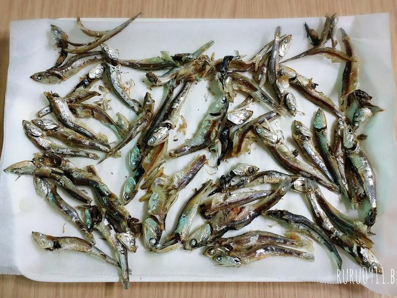 è��ʳС��ɵ�����