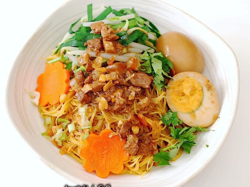 ����ζ�����׷۵�����