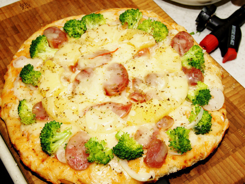 不用烤箱的 PIZZA的做法