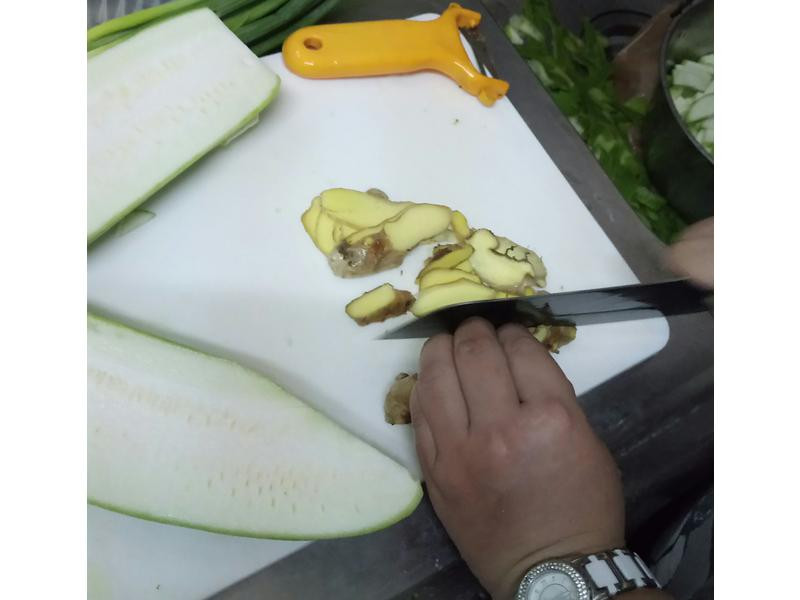 ˿�ϸ������ߵ�����