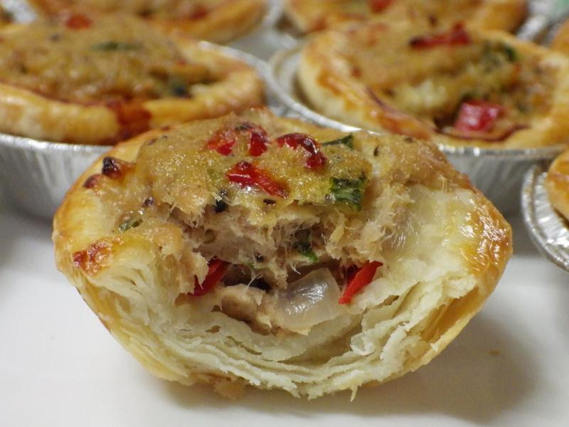 一口鲔鱼酥的做法