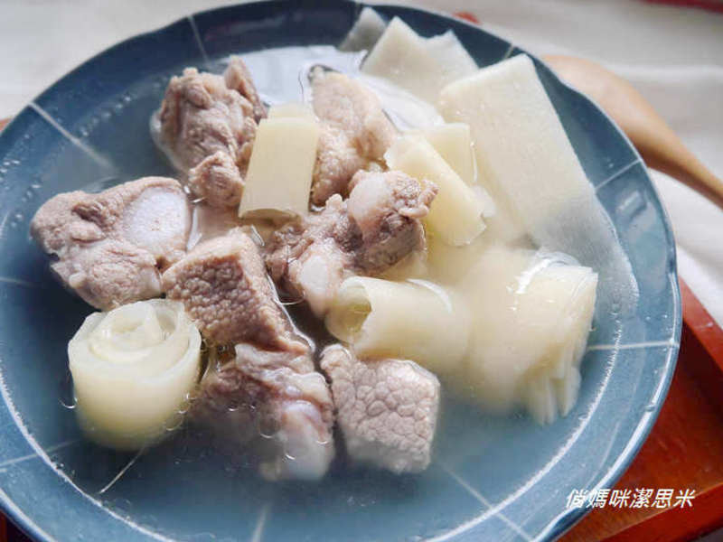 笋香排骨汤?竹笋去苦祕诀的做法
