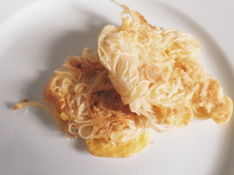 无油鸡蛋面线煎饼的做法