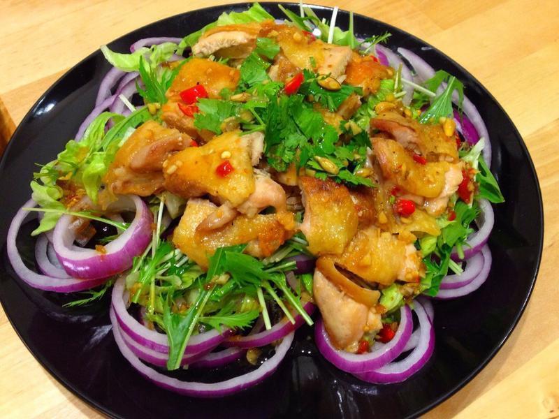 泰式椒麻鸡沙拉的做法