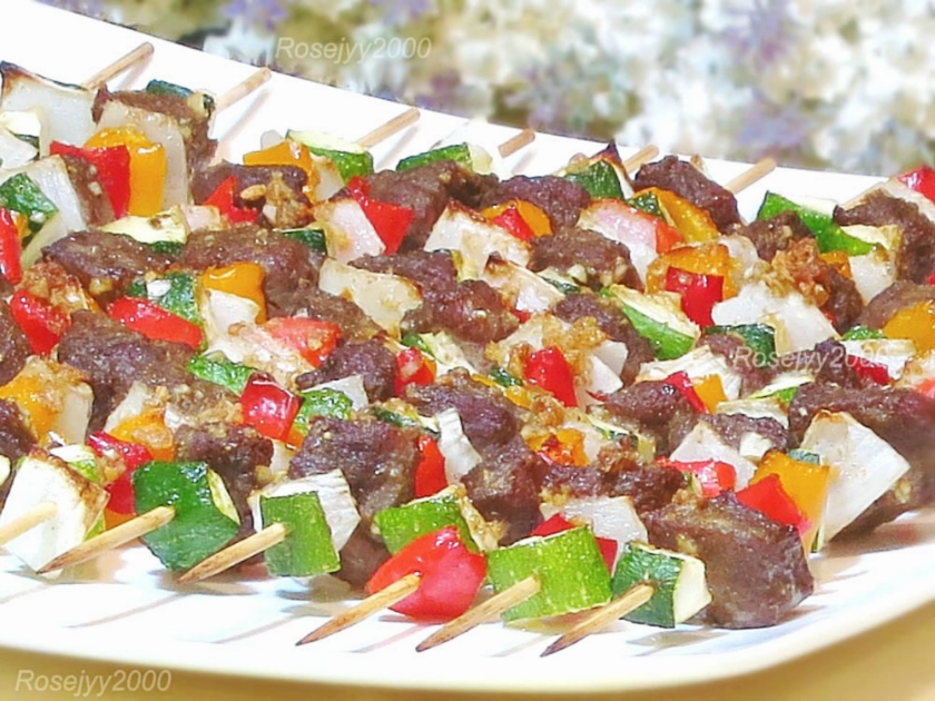 牛肉西葫芦串串香的做法