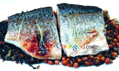 秘制鲈鱼块的做法