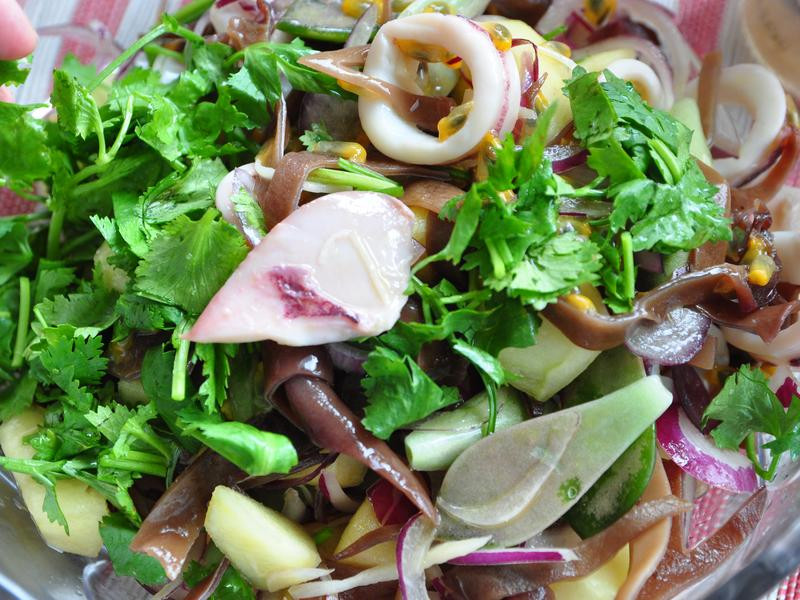 ����ľ������͸�������