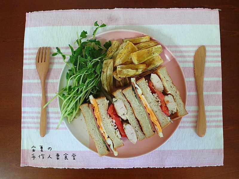 黑麦总汇三明治【HOLA幸福食堂】的做法