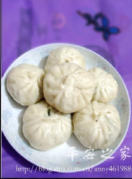 韭菜鸡蛋豆腐粉条包子的做法