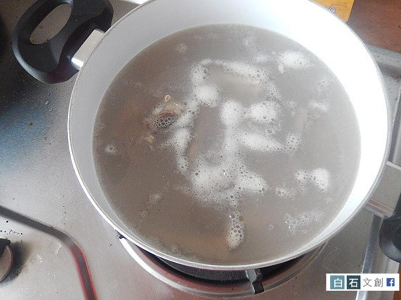 �·����Ź�����ͷ������