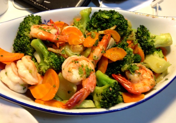 西兰花虾球的做法