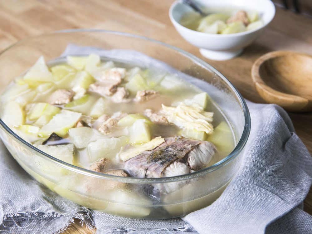 腐竹节瓜鱼汤的做法