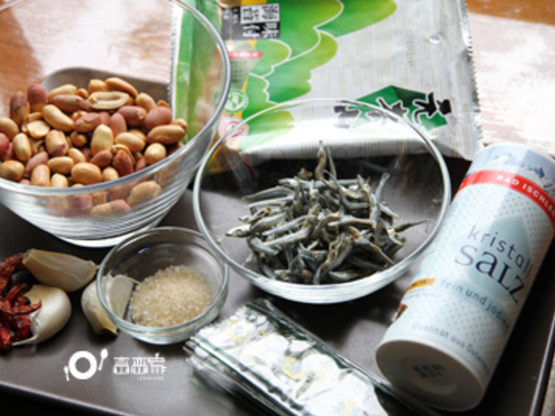 ������̦С��Ǭ����������