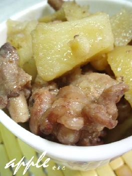 鸭翅根 土豆炖的做法