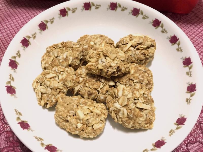 ����--�������������������