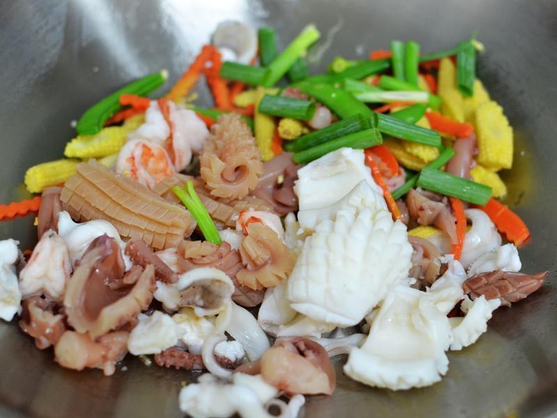 �����������ʵ�����