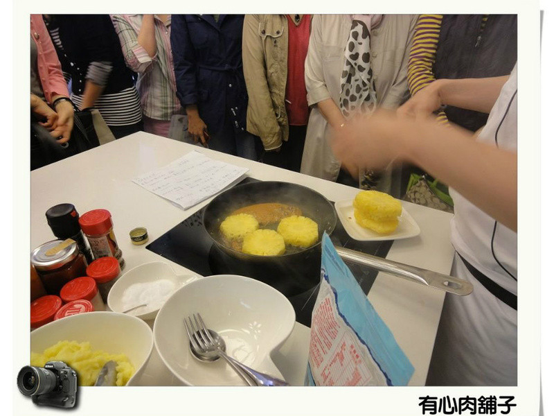 ����ʳ�ף��۲���Ѽ�ص�����