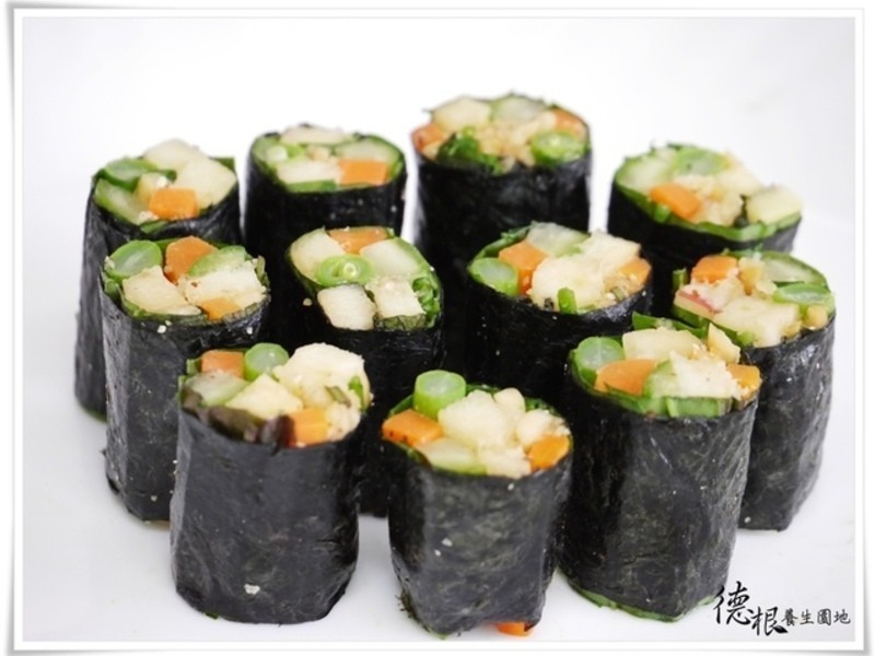 紫菜沙拉卷的做法